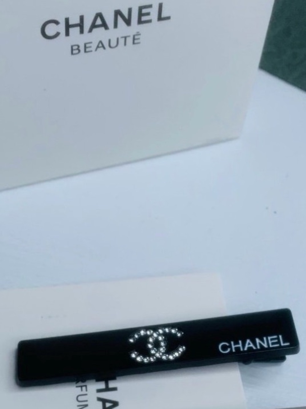 Chanel Hair Clip - Picture 2 of 3
